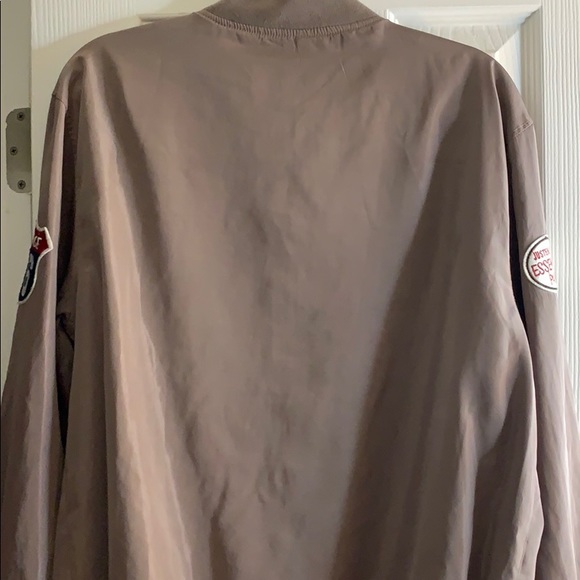 Jacket - Picture 6 of 8